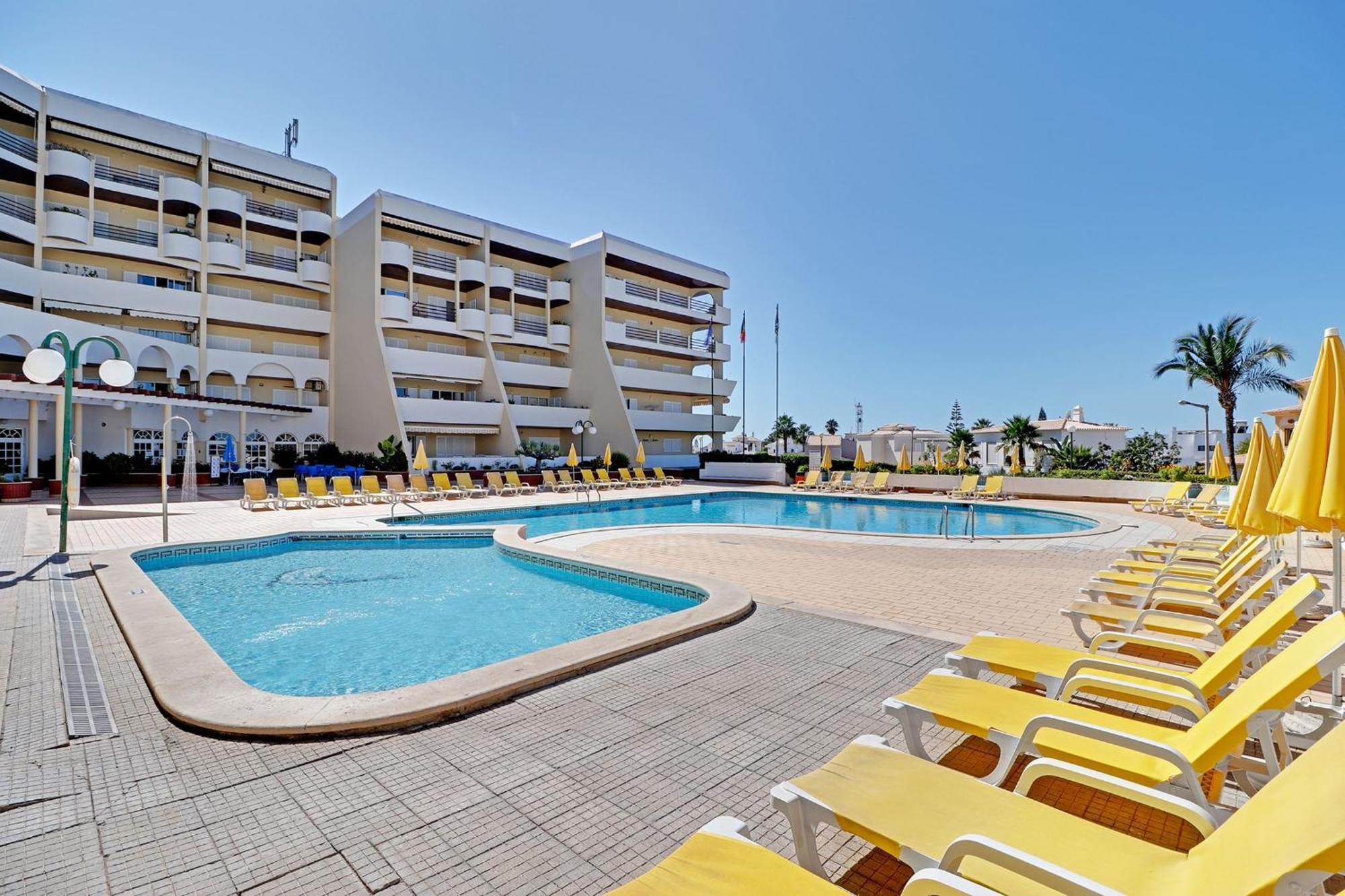 Апартаменты Albufeira Concept 2 With Pool By Homing Gale  Экстерьер фото